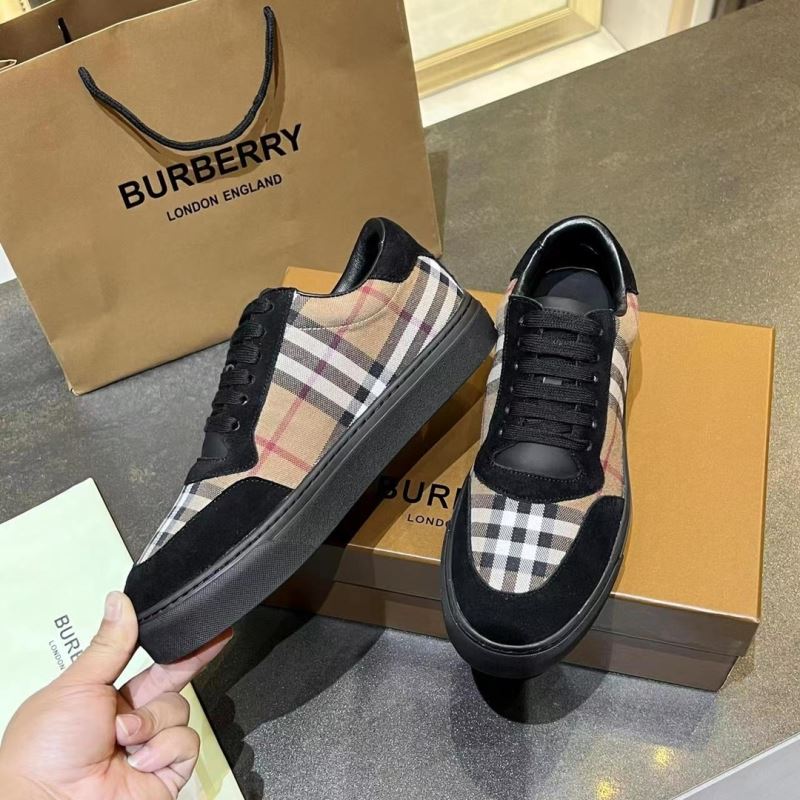 Burberry Low Shoes